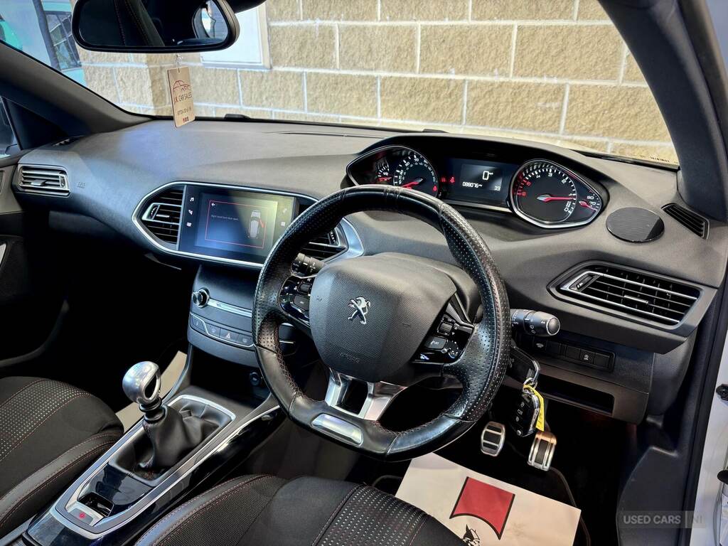 Peugeot 308 Peugeot 308 1.5 Bluehdi 130 Allure Blue #11