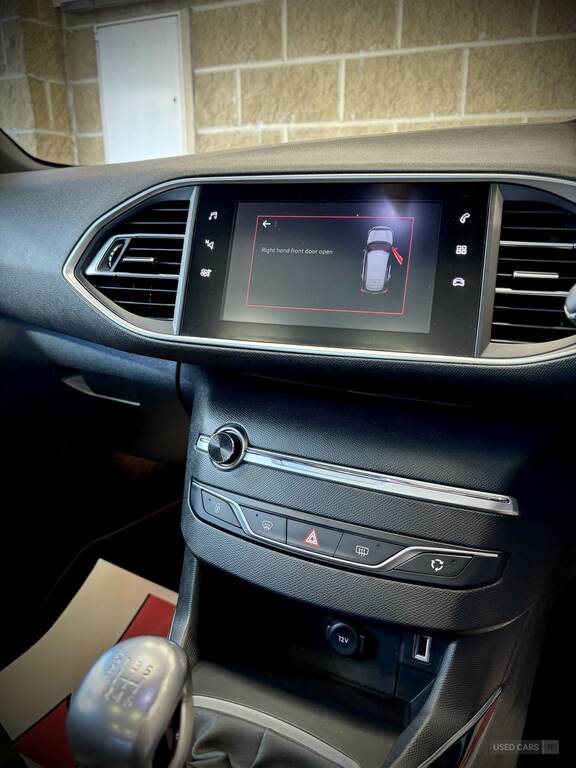 Peugeot 308 Peugeot 308 1.5 Bluehdi 130 Allure Blue #15