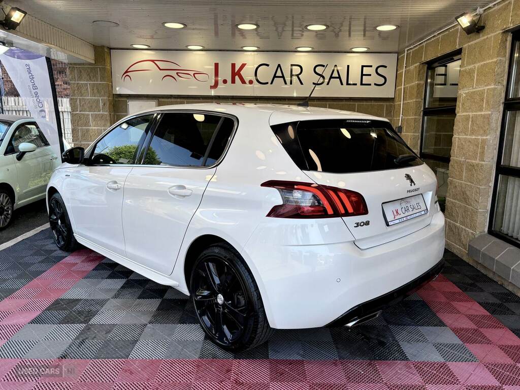 Peugeot 308 1.5 Bluehdi 130 Gt Line White #5