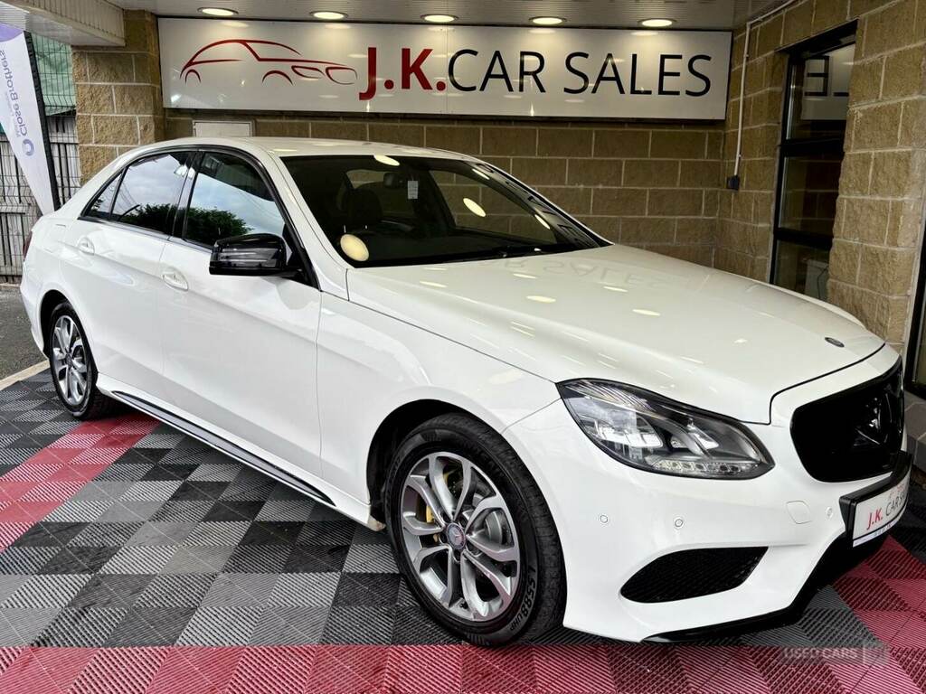 Mercedes-Benz E Class E220 Cdi Amg Sport 7G-tronic White