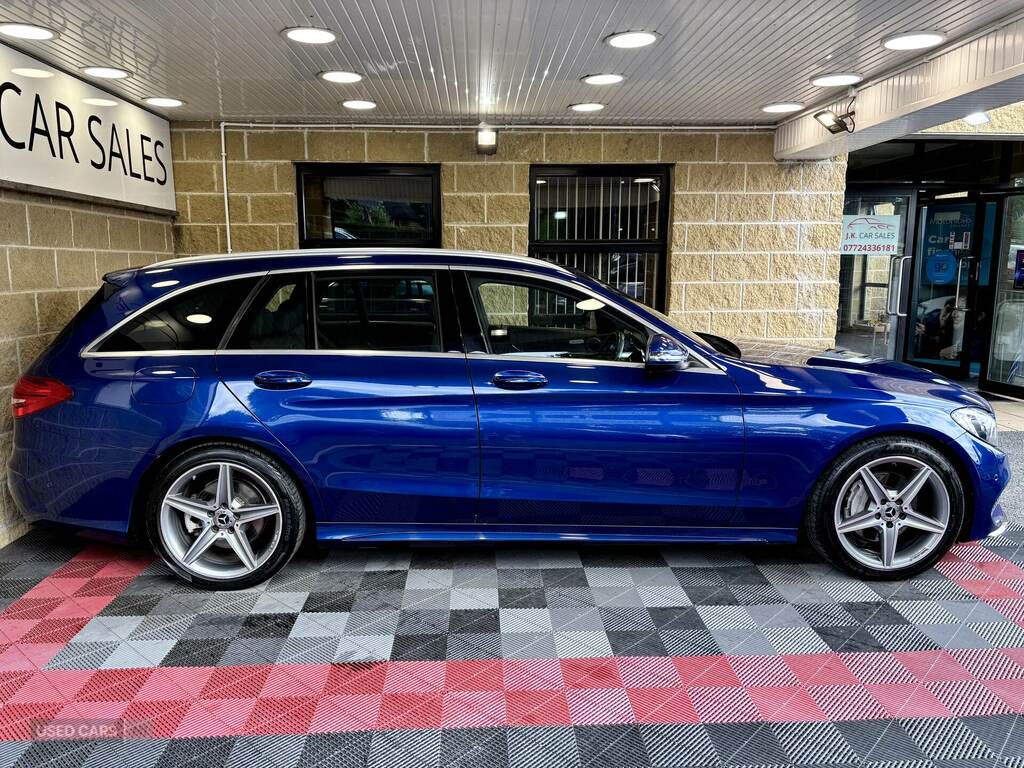 Mercedes-Benz C Class C220d Amg Line 9G-tronic Blue #2