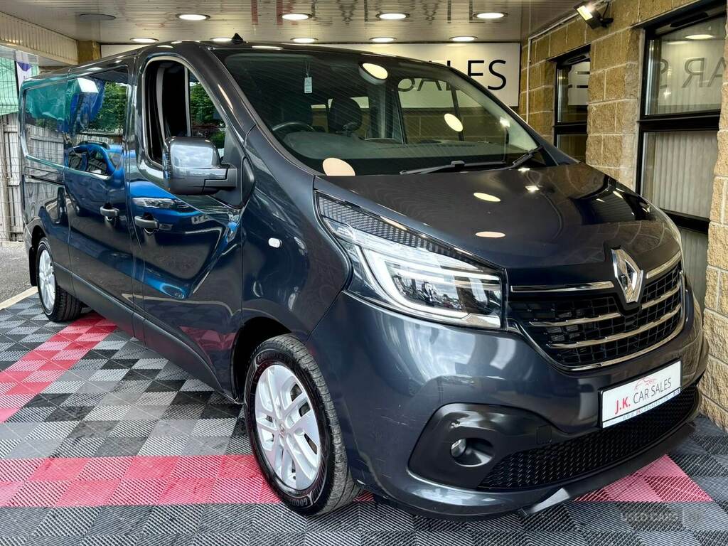 Renault Trafic Ll30 Energy Dci 145 Sport Nav Crew Van Grey