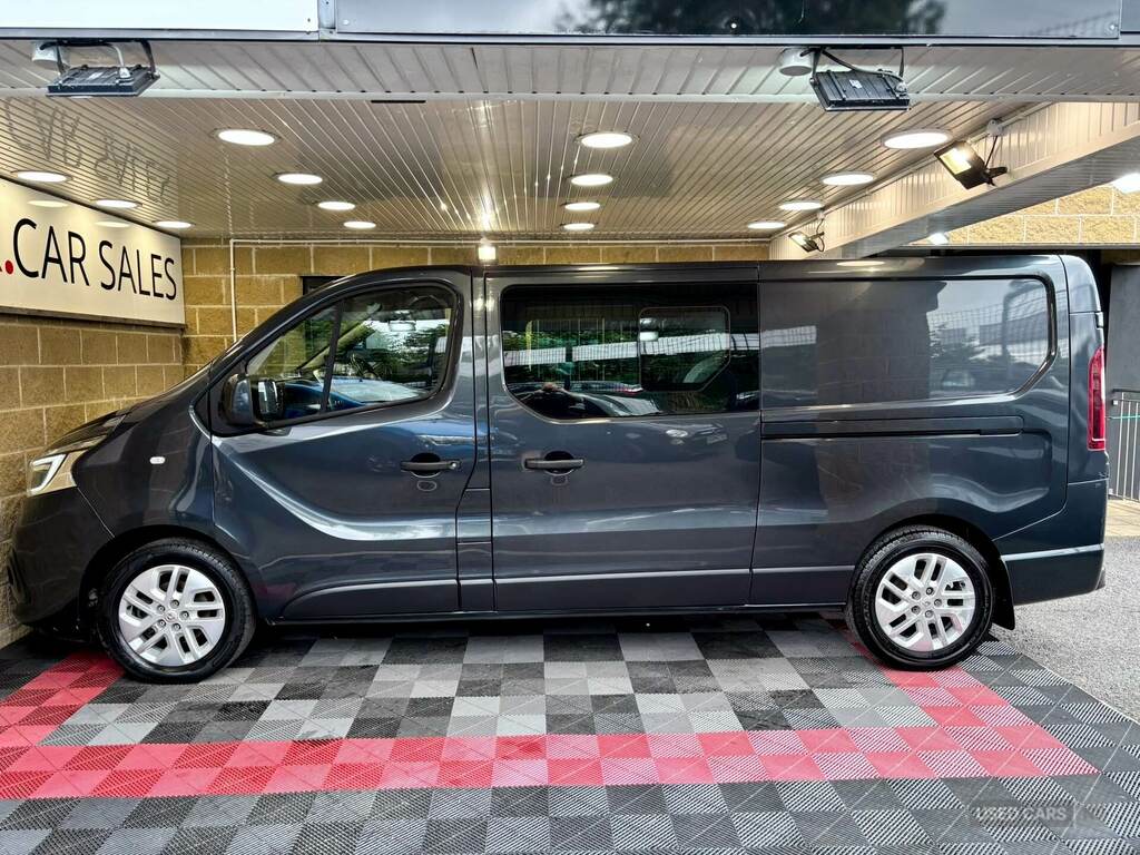 Renault Trafic Ll30 Energy Dci 145 Sport Nav Crew Van Grey #6