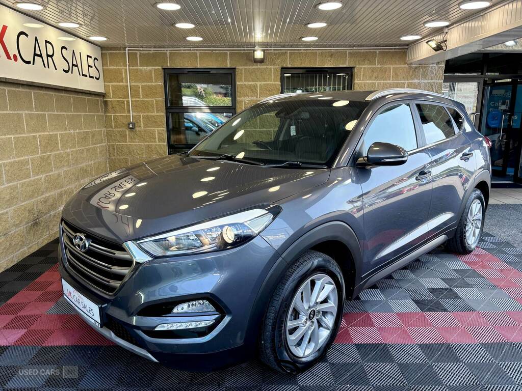 Hyundai Tucson 1.7 Crdi Blue Drive Premium 2Wd Grey #4