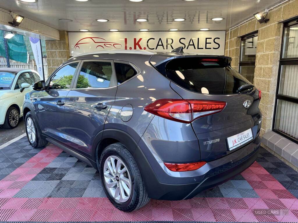 Hyundai Tucson 1.7 Crdi Blue Drive Premium 2Wd Grey #5