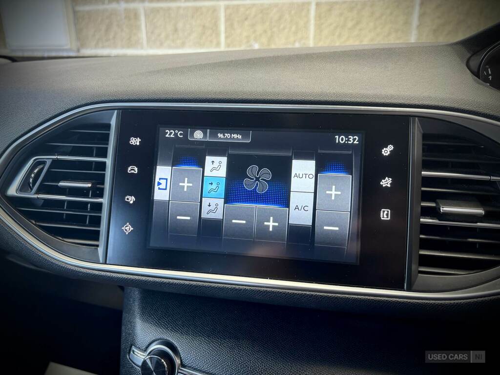 Peugeot 308 Active Blue #23