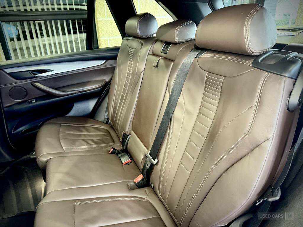 BMW X5 2L M Sport Grey #37