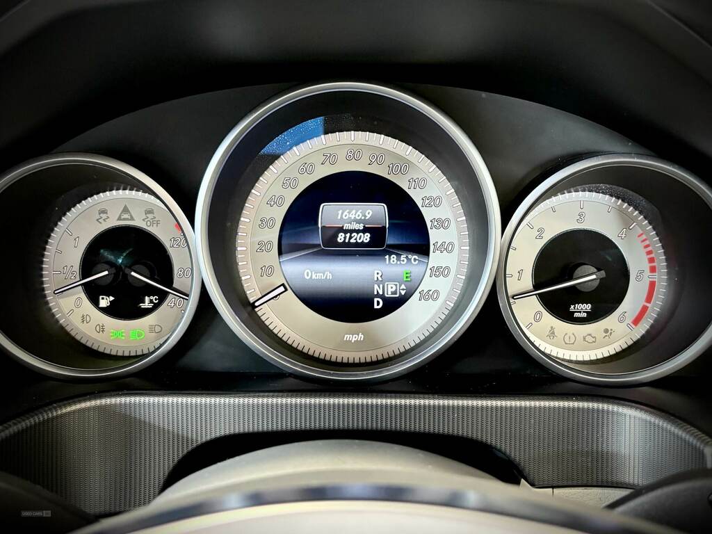 Mercedes-Benz E Class 2.1 Cdi Amg Line Cabriolet G-tronic Euro 5 Ss Blue #16