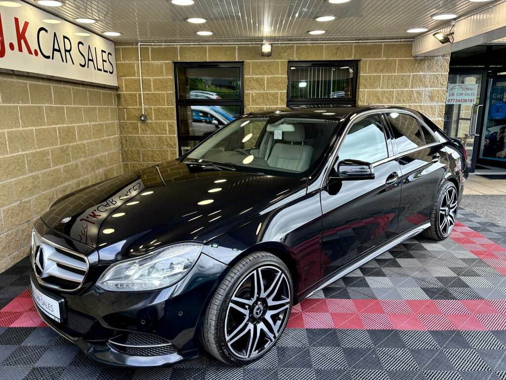 Mercedes-Benz E Class E350 Bluetec Amg Sport 7G-tronic Black #4
