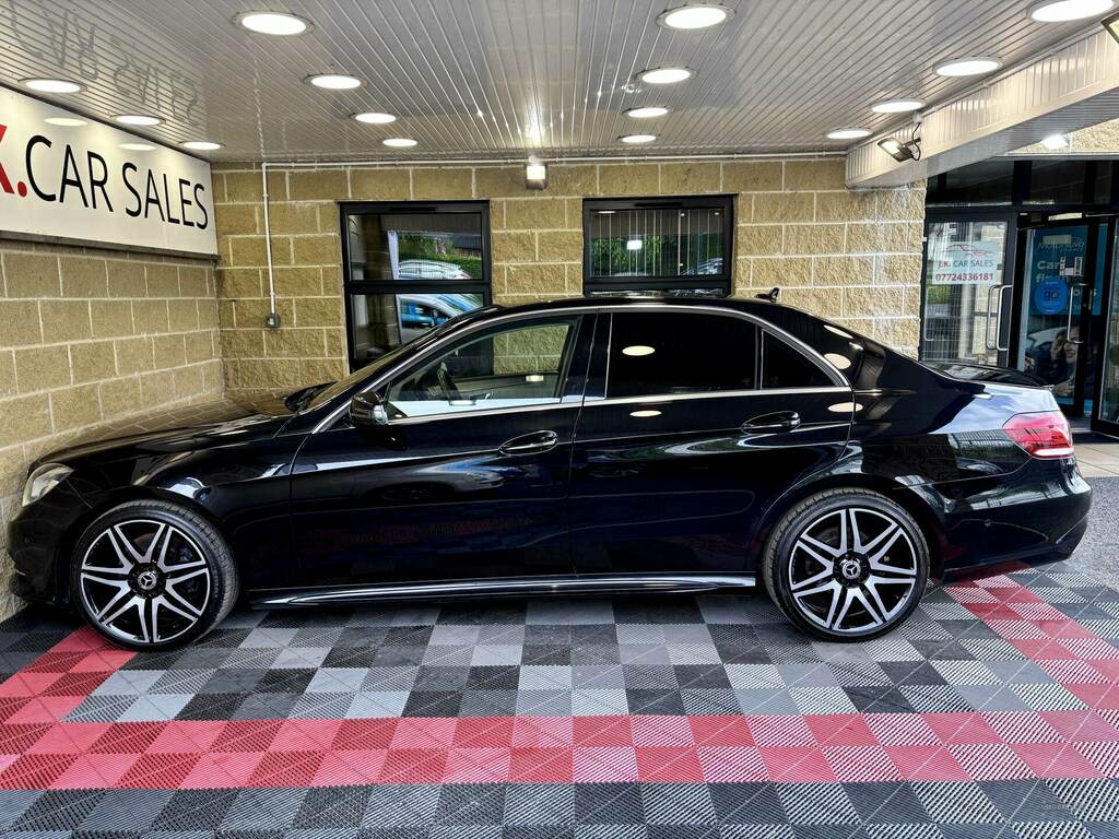 Mercedes-Benz E Class E350 Bluetec Amg Sport 7G-tronic Black #6