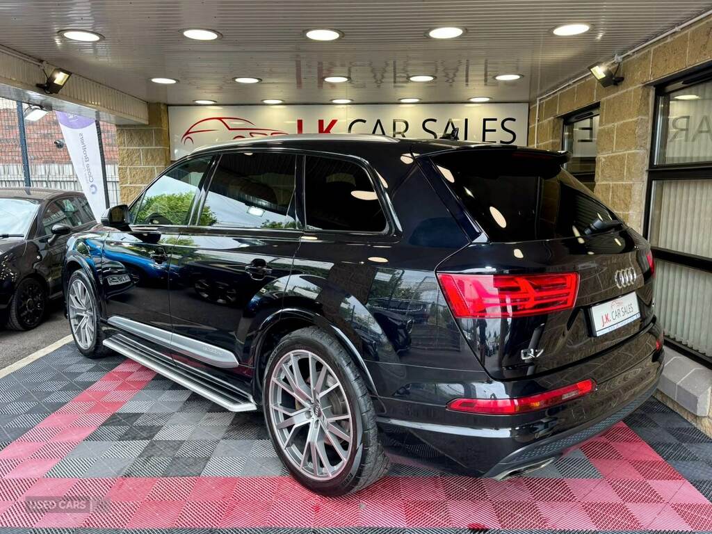 Audi Q7 3.0 Tdi Quattro S Line Tip Black #5