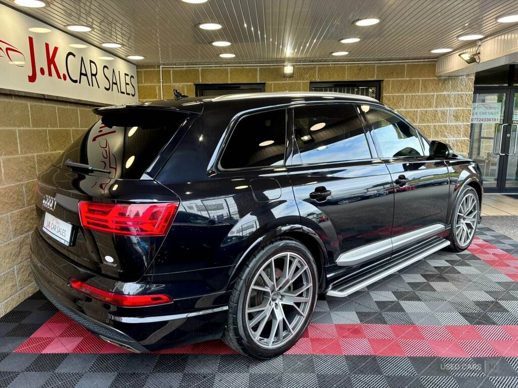 Audi Q7 3.0 Tdi Quattro S Line Tip Black #2