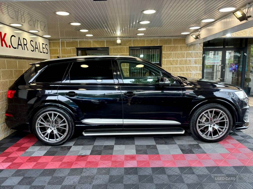 Audi Q7 3.0 Tdi Quattro S Line Tip Black #3