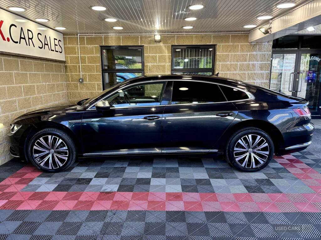 Volkswagen Arteon 2.0 Tdi Elegance Dsg Black #5