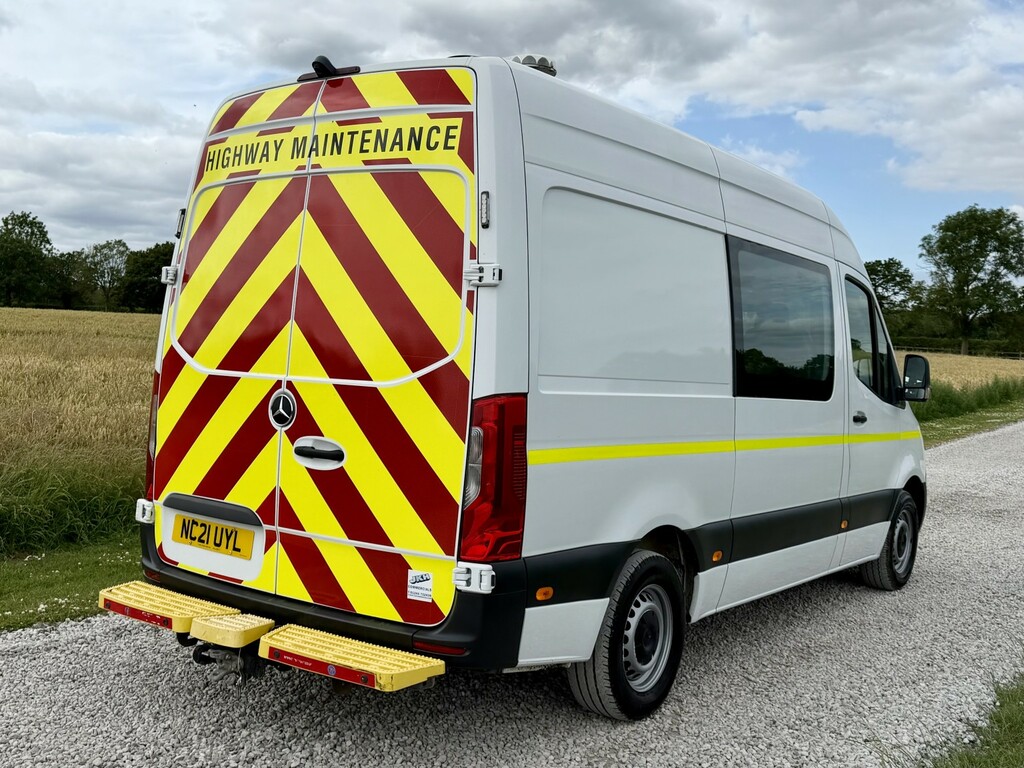 Mercedes-Benz Sprinter 2.0 315 Cdi Welfare Van With Toilet 2021 NC21UYL White #3