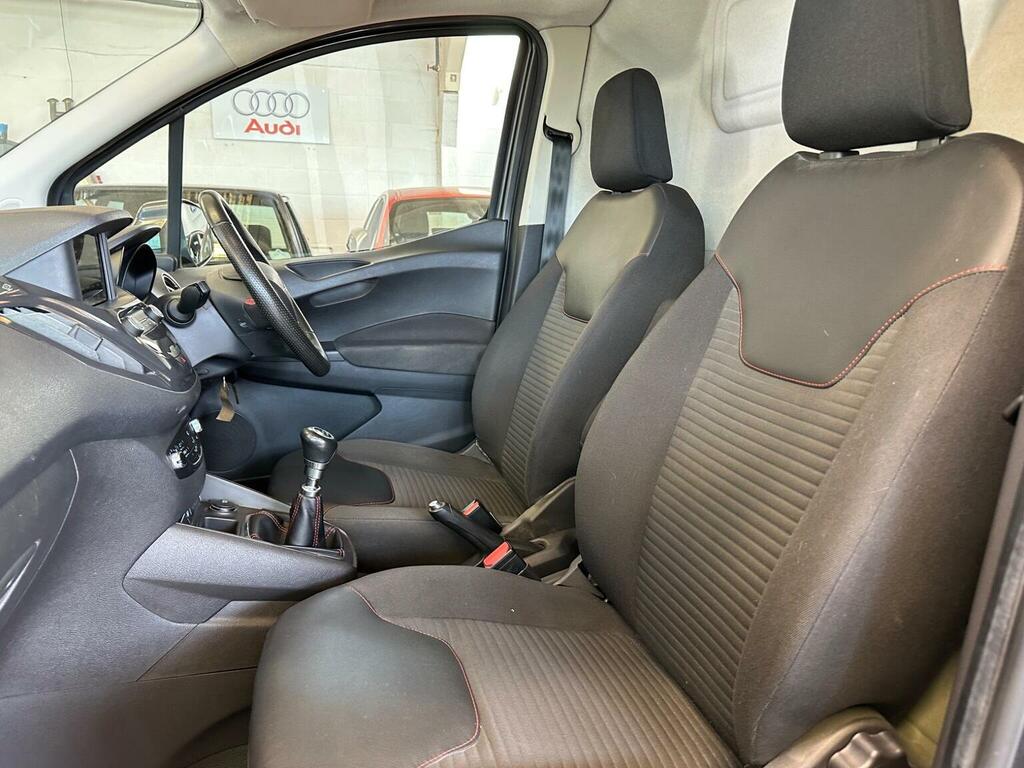 Ford Transit Courier Mpv White #12