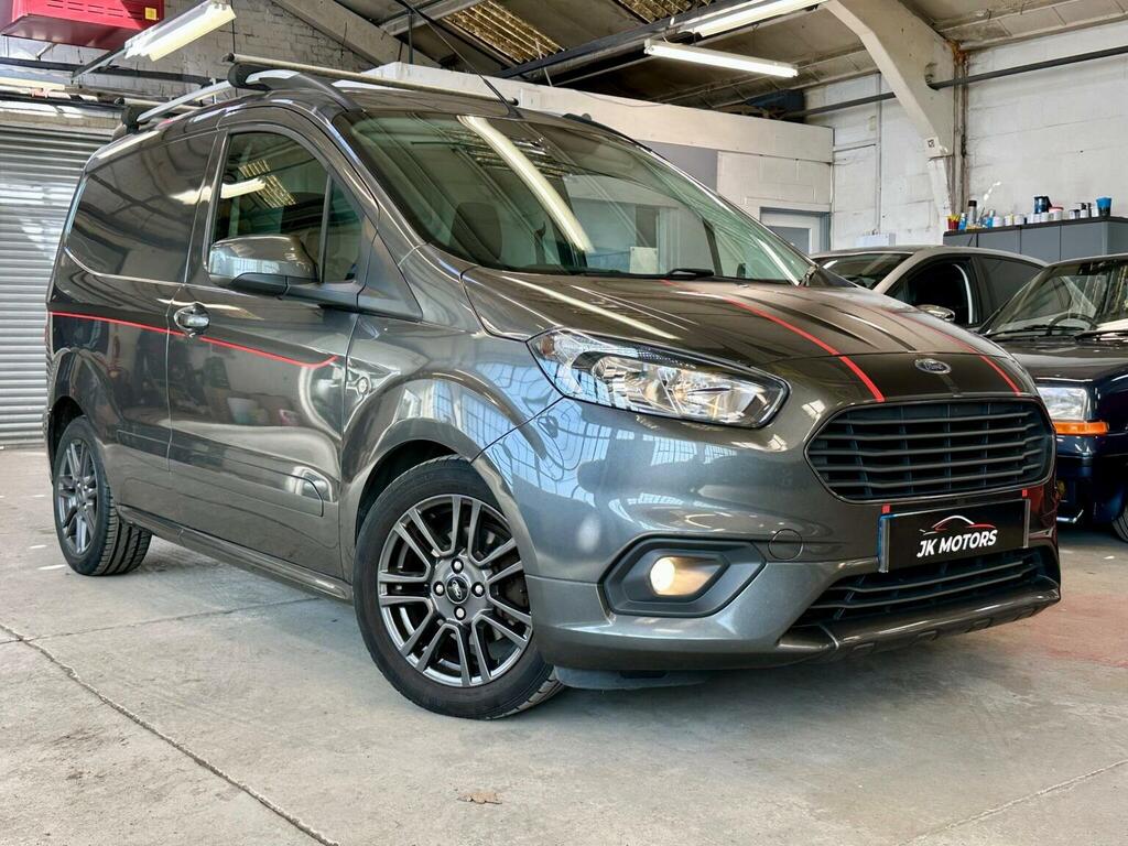 Ford Transit Courier Mpv White #25