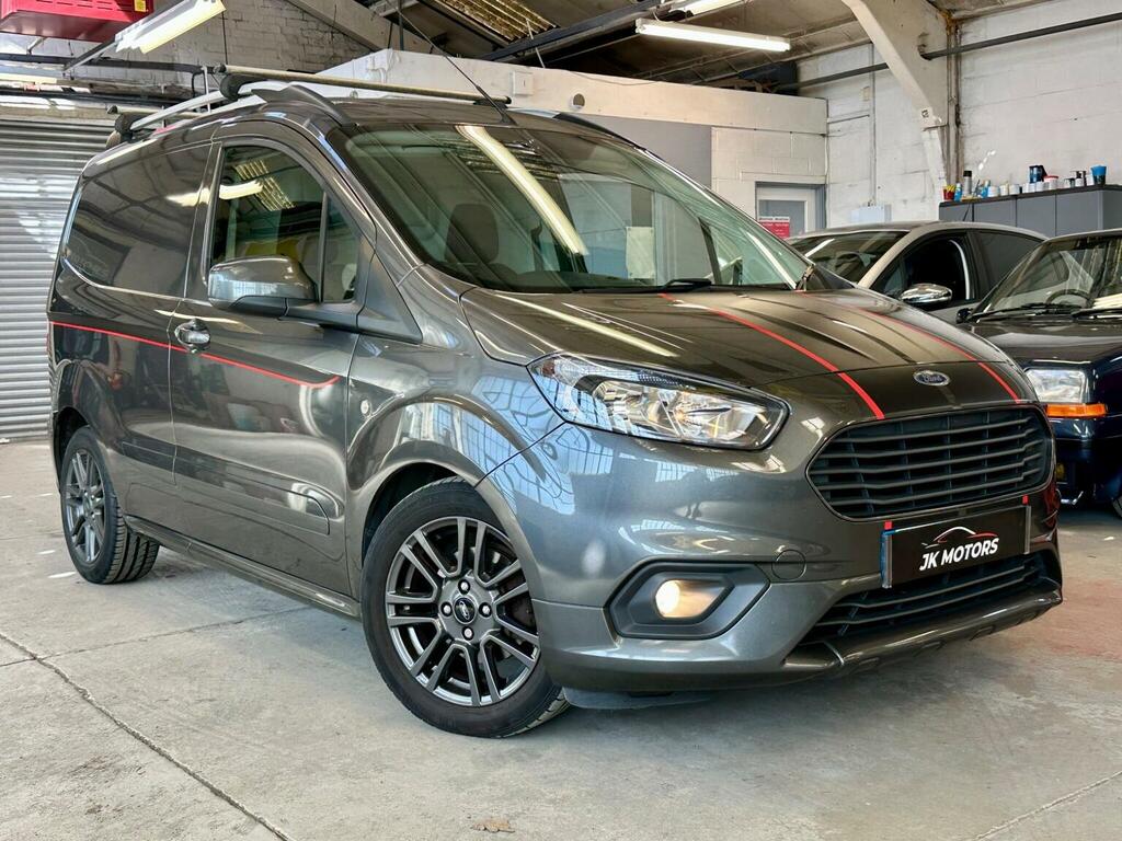 Ford Transit Courier Mpv White #13