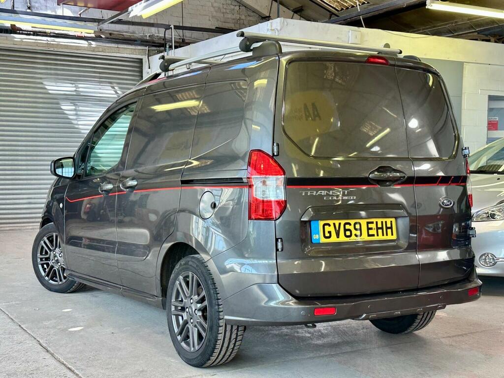 Ford Transit Courier Mpv White #15
