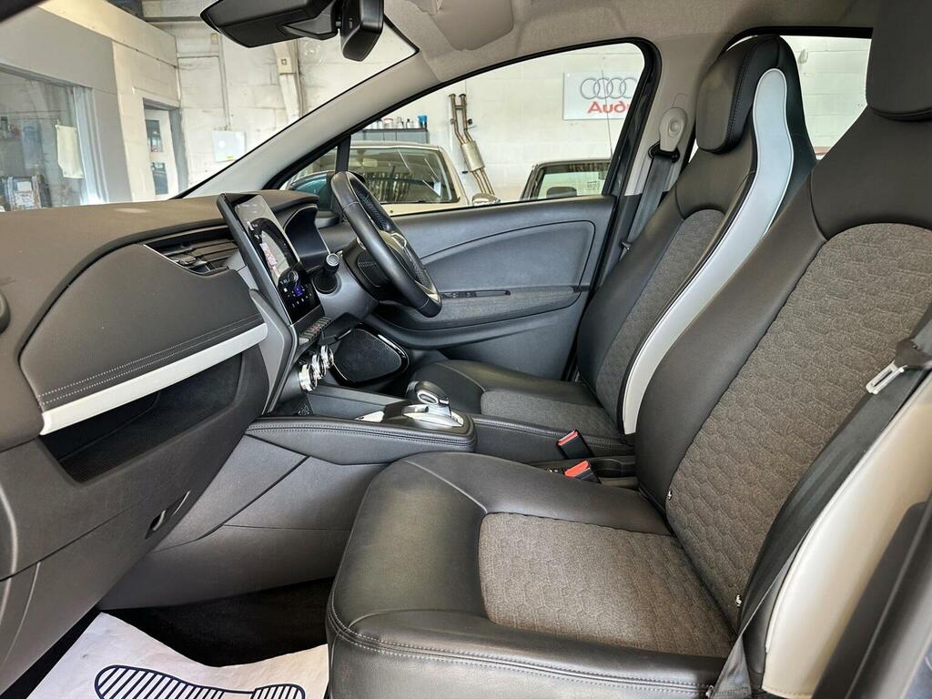 Renault Zoe Hatchback Grey #68