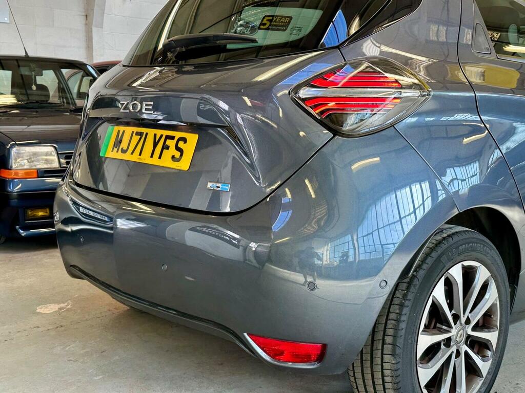Renault Zoe Hatchback Grey #42