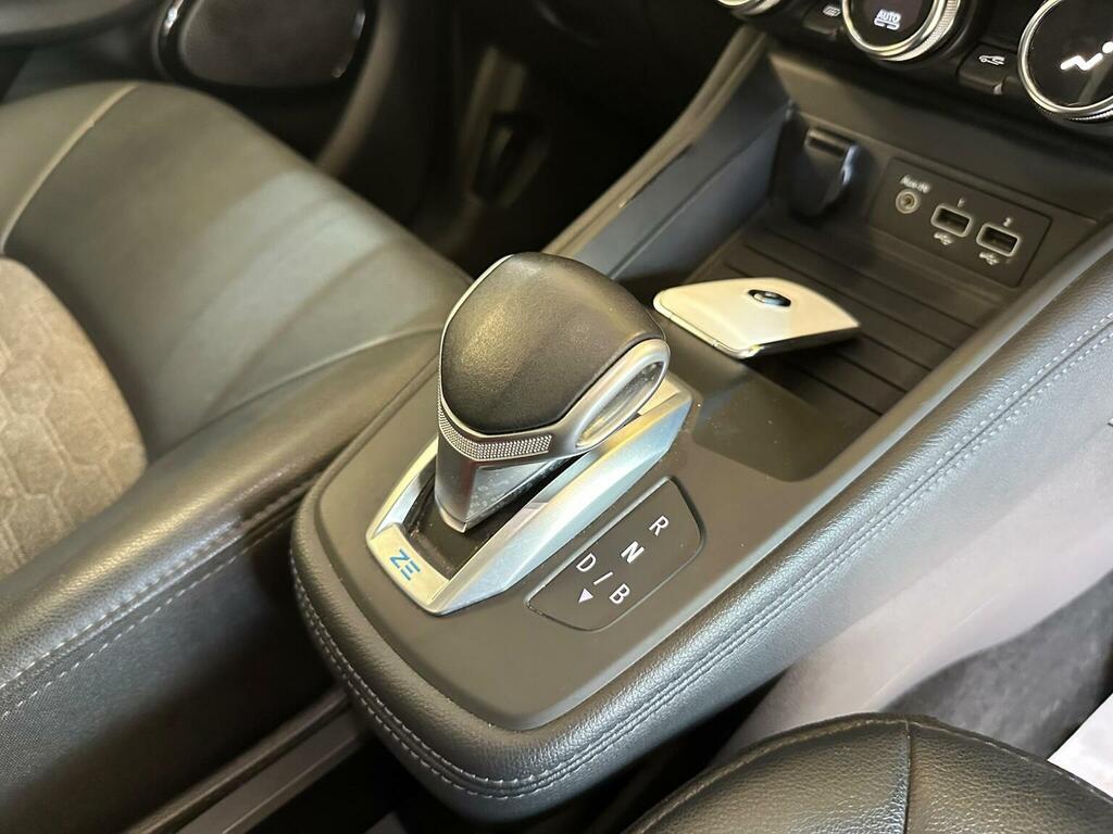 Renault Zoe Hatchback Grey #58