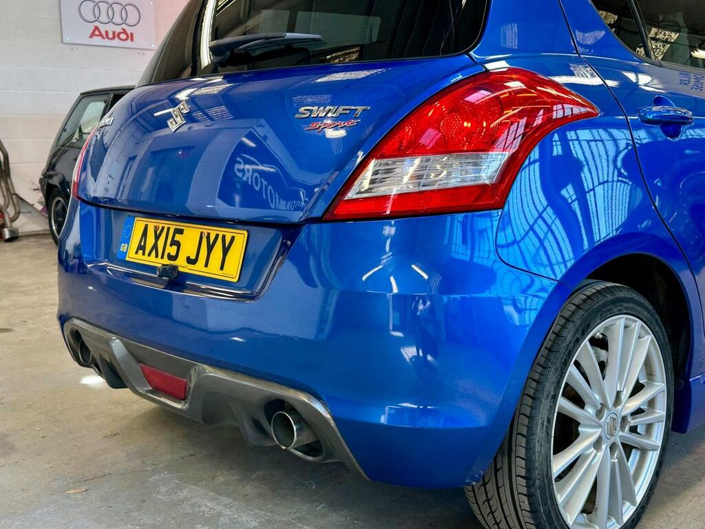 Suzuki Swift Hatchback Black #16