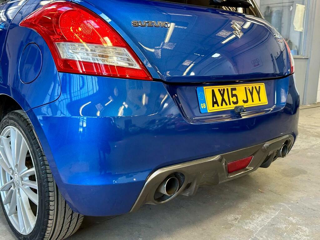 Suzuki Swift Hatchback Black #15