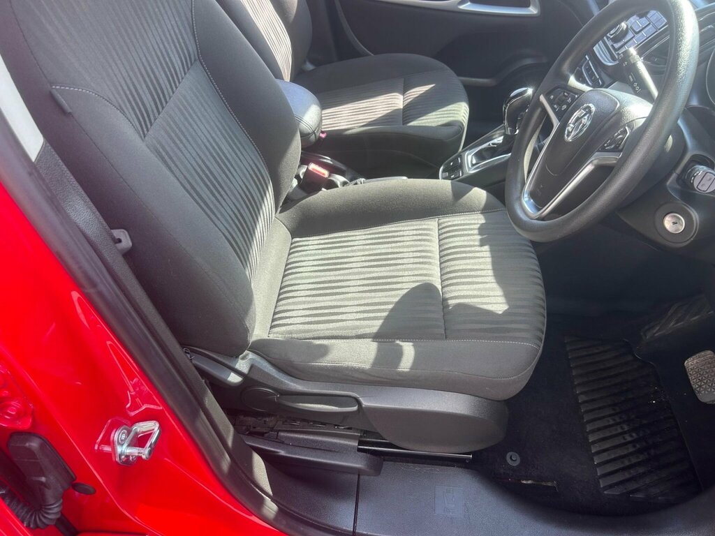 Vauxhall Zafira Tourer Tourer 1.4T 16V Se Euro 5 Silver #10