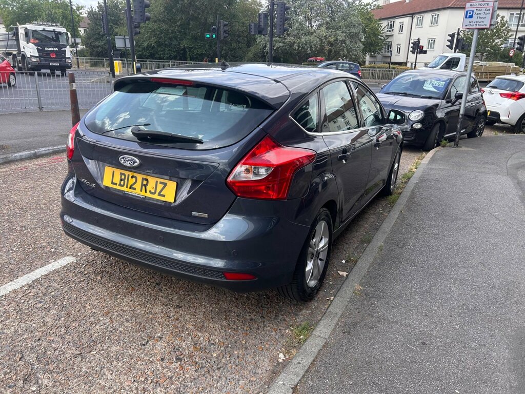 Ford Focus 1.0T Ecoboost Zetec Euro 5 Ss LB12RJZ Grey #4