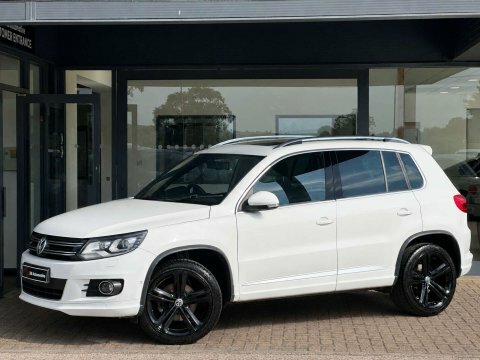 Volkswagen Tiguan 2.0 Tiguan R-line GF14GVW White