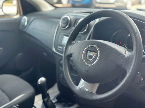Dacia Sandero Stepway 0.9 Tce Ambiance Start Stop Red #11