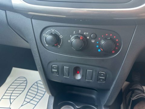 Dacia Sandero Stepway 0.9 Tce Ambiance Start Stop Red #23