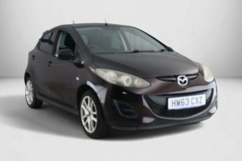 Mazda 2 1.3 Mazda2 Tamura Red