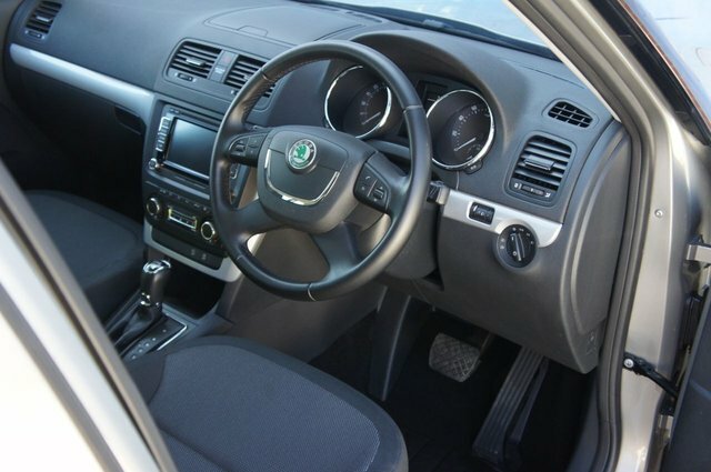 Skoda Yeti  Silver #8