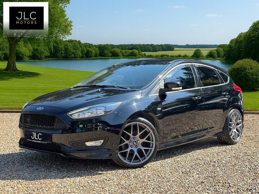 Ford Focus Hatchback 1.0T Ecoboost St-line Euro 6 Ss DE18WWA Black #2