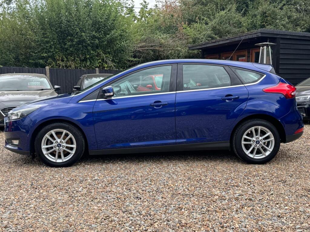 Ford Focus Hatchback 1.5 Tdci Zetec Euro 6 Ss 201665 Blue #5