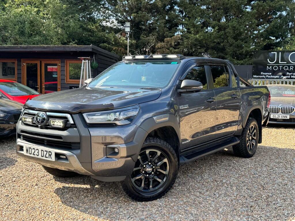 Toyota HILUX Pickup 2.8 D-4d Invincible X 4Wd Euro 6 Ss Grey #4