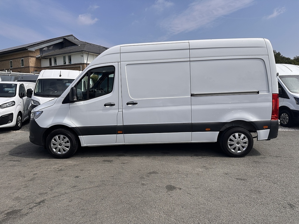 Mercedes-Benz Sprinter 315 Cdi Premium L2h2 Euro 6 150Ps Ac 2023 U2617 KW23OLE White #5