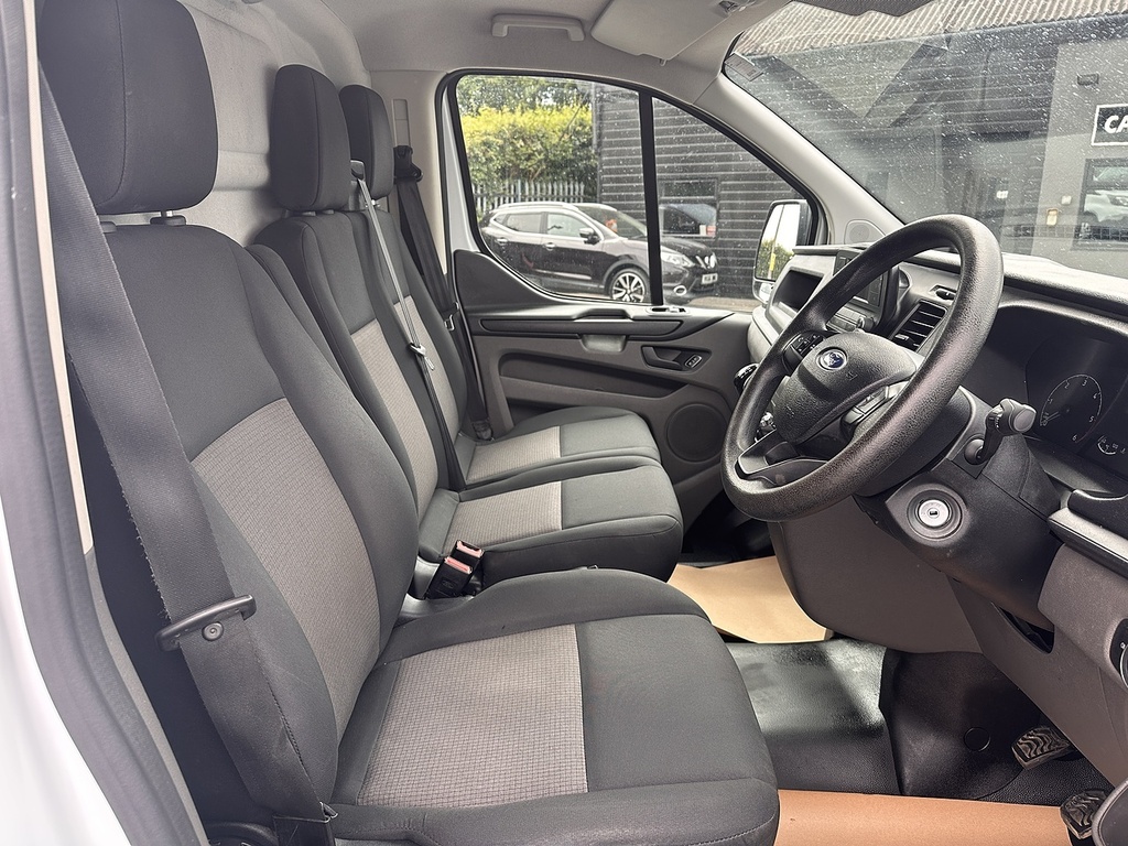 Ford Transit Custom 300 Ecoblue Leader L2h2 Euro 6 Ac 2023 U2759 Ule HK23KYA White #2