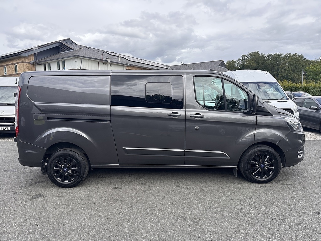 Ford Transit Custom 300 Ecoblue Limited L2 Crewcab Euro 6 130Ps 2021 HN21KLD #4