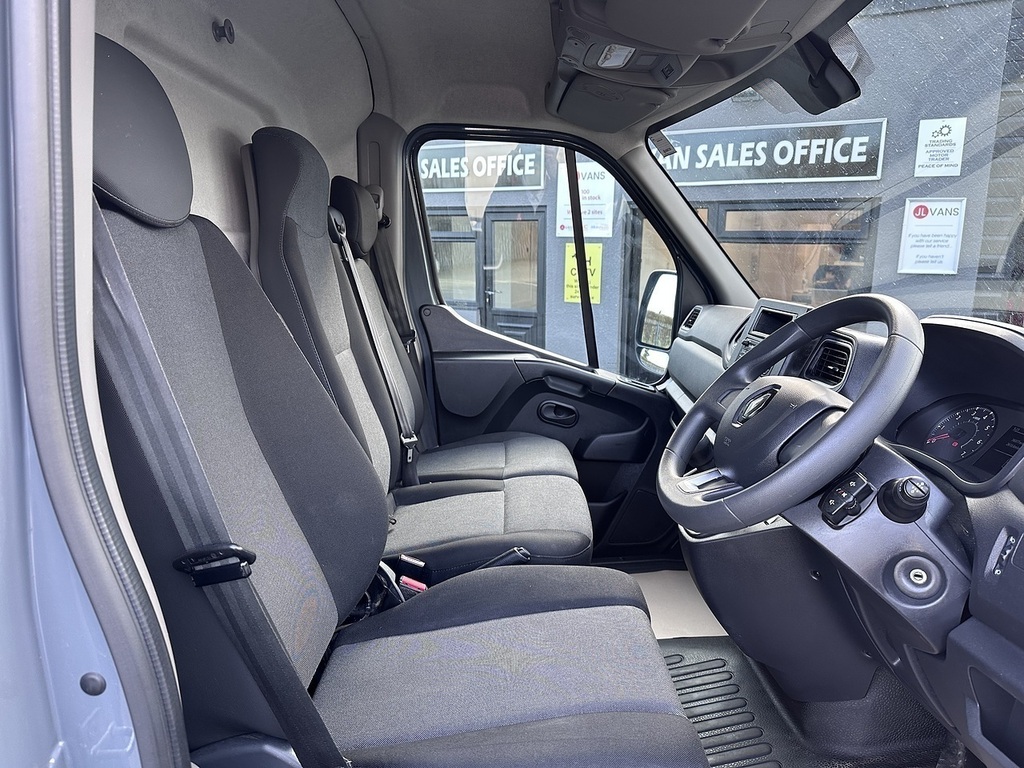 Renault Master Dci 35 Business L3h2 Euro 6 135Ps Ac 2023 U2806 YB72EWG Grey #2