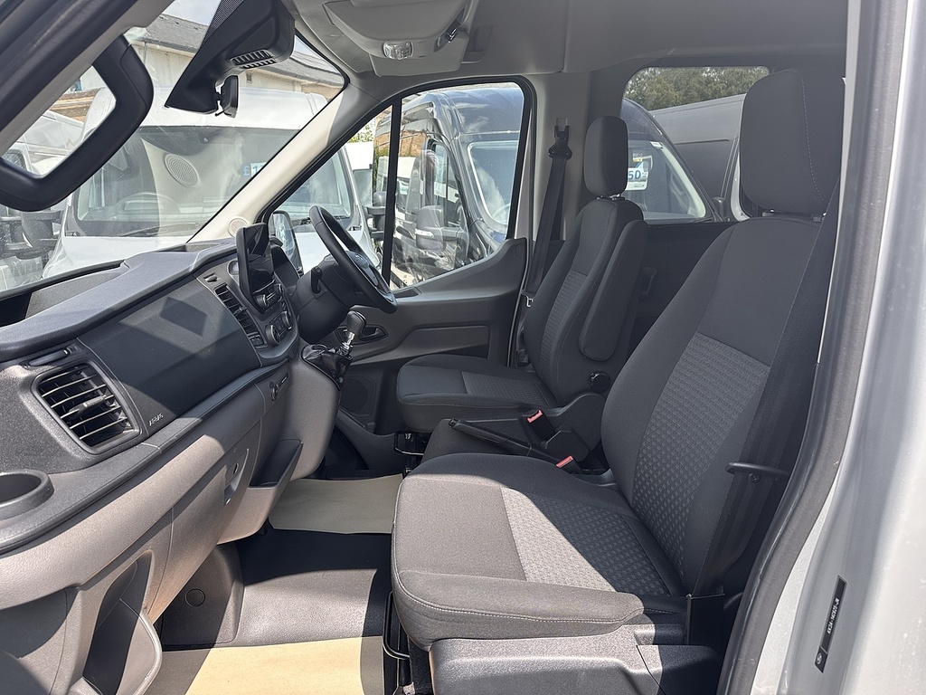 2021 Ford Transit Custom