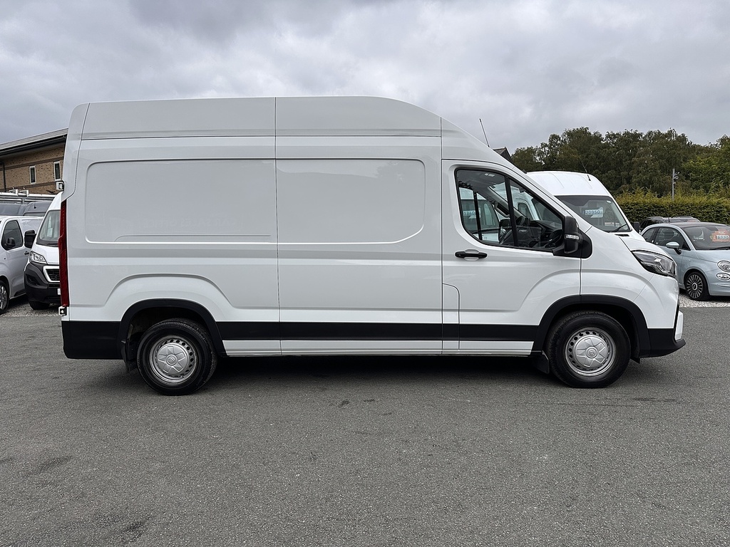Maxus Deliver 9 D20 L3h3 Euro 6 163Ps Ac 2023 U2841 Ulez SG23PWK White #4
