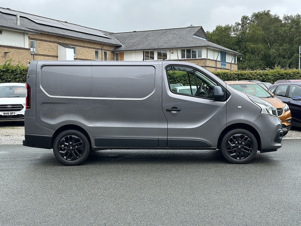 Renault Trafic Dci 27 Sport Nav L1h1 Euro 6 120Ps 2018 U2701 Ul Grey #4