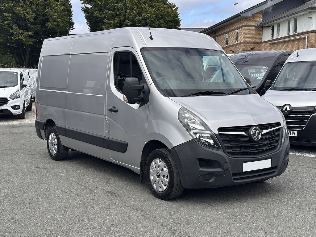 Vauxhall Movano Cdti 3500 Biturbo Edition L2h2 Euro 6 135Ps Ac 202 BF20WFX Silver #3