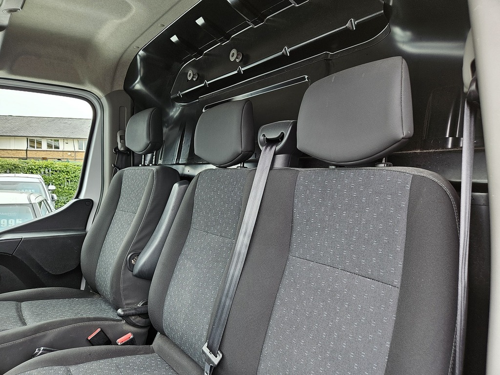 Vauxhall Movano 2.3L Null White #9