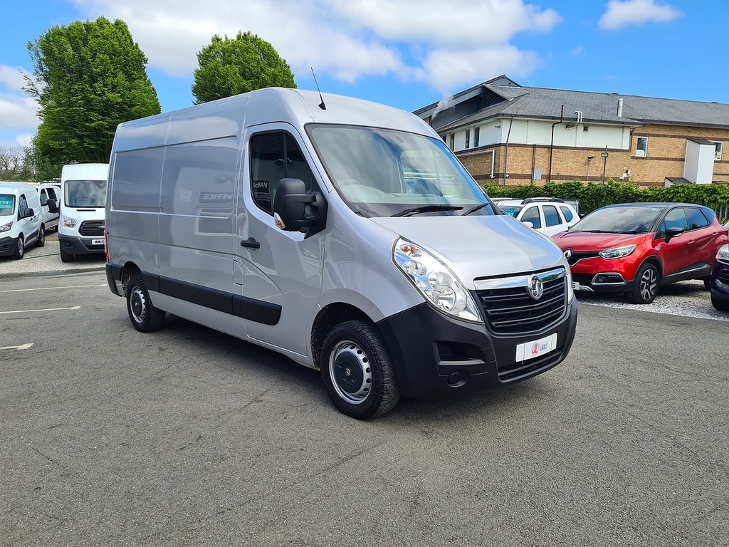 Vauxhall Movano Cdti 3500 Biturbo Edition L2h Euro 6 135Ps Ac 202 Silver #3