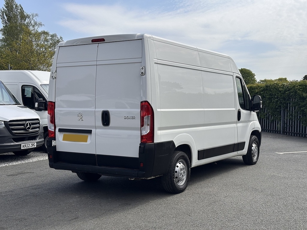 Peugeot Boxer Diesel White #7