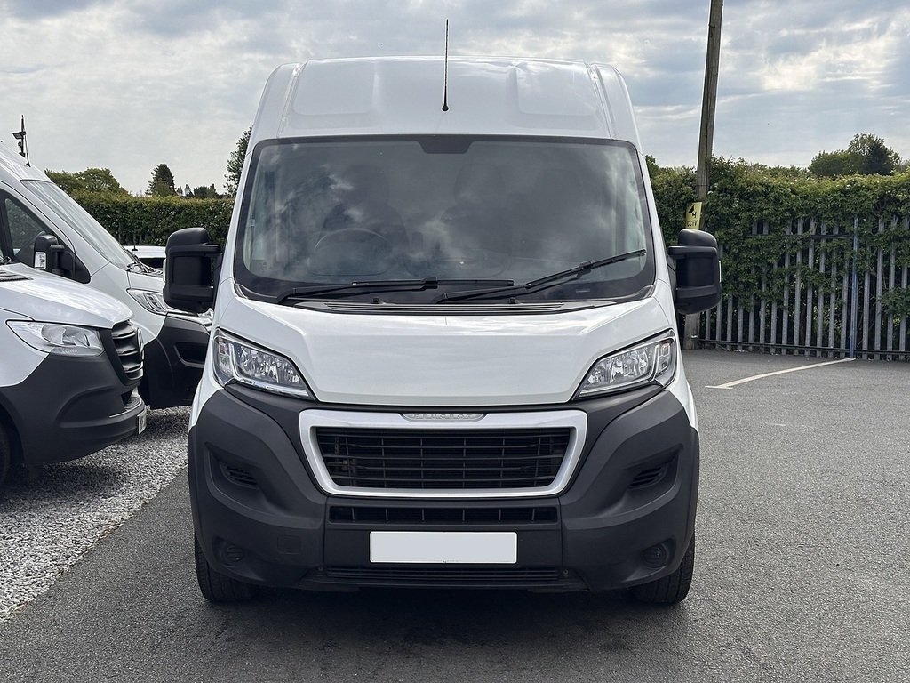 Peugeot Boxer Diesel White #10